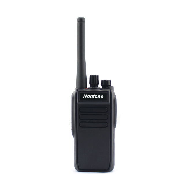 WATERPROOF TWO WAY RADIO NF-890